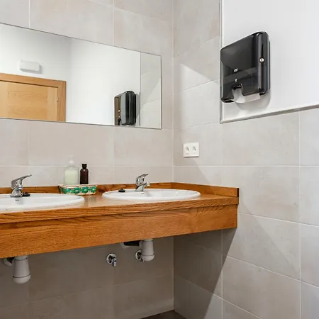 El Colmado Πανσιόν 3*